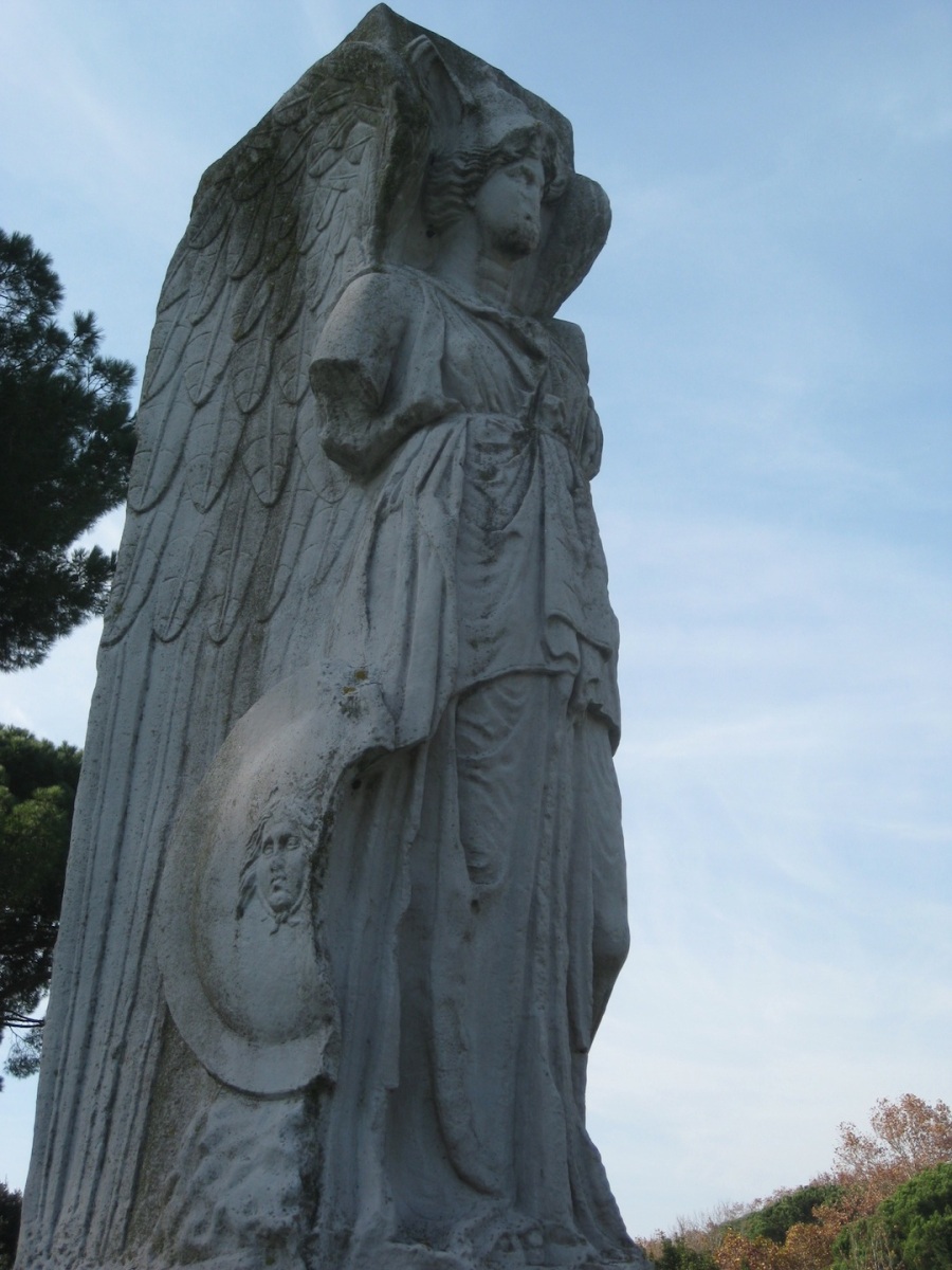 angel/victory/athena? welcoming you to Ostia
